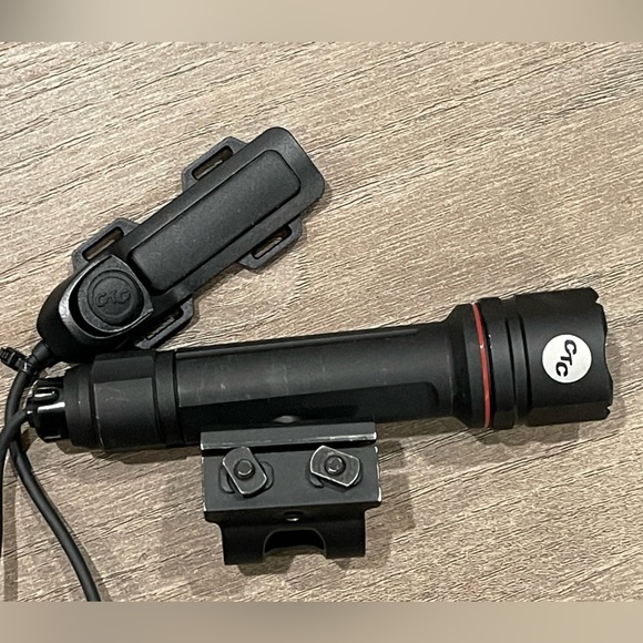 Crimson Trace Rifle Light with Switch and Mount - Picture 5 of 8